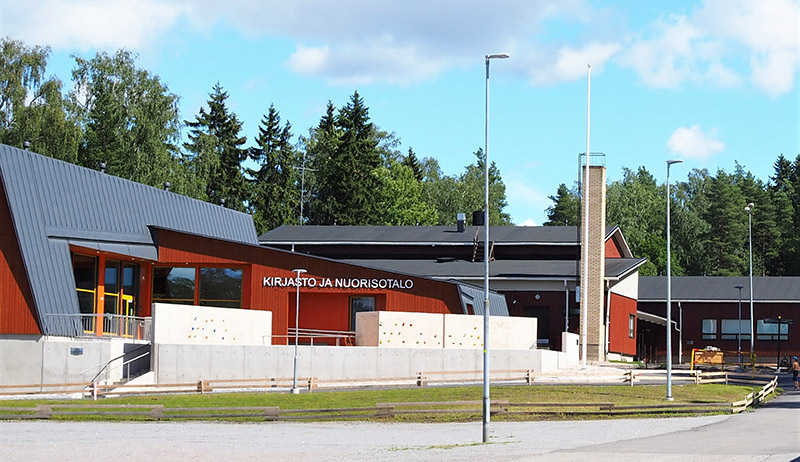 Aunelan monitoimitalo Turussa Jyrkkälän alueella