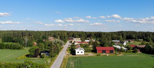 Ilmakuva asutusalueelle Eurassa.